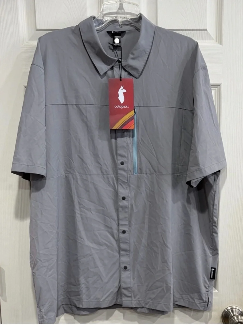 Cotopaxi Men's XL Sumaco Short-Sleeve Shirt Grey Smoke NWT UPF 50+ Hiking